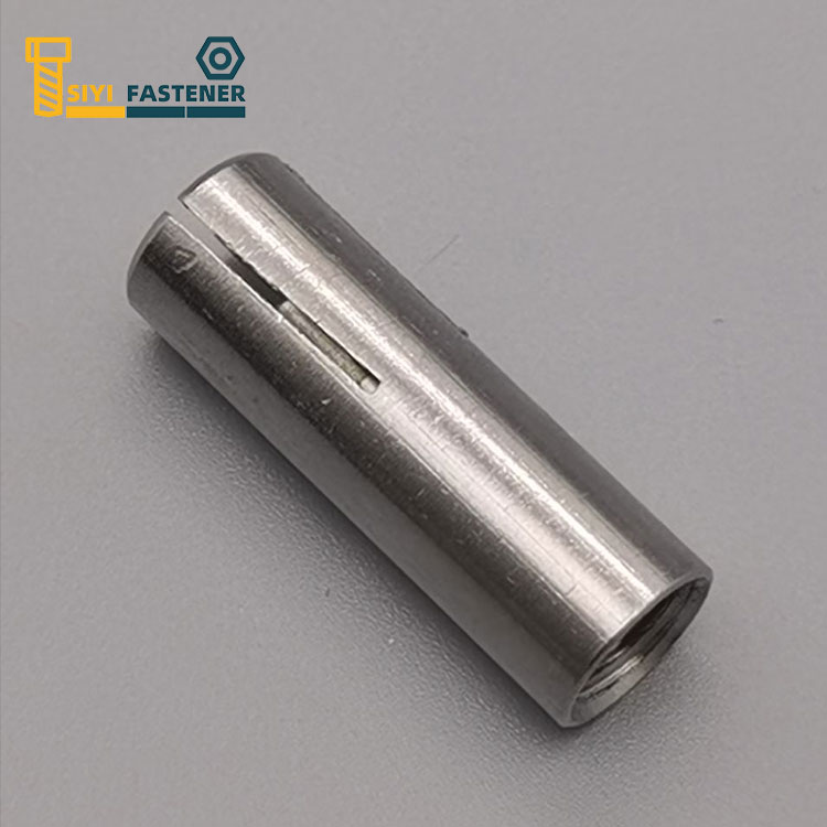 สแตนเลสหยดในสมอโดยไม่ต้อง Knurling